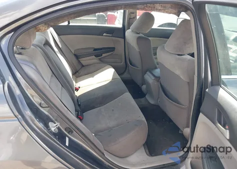 2010 Honda Accord 2.4 Lx z USA, uszkodzony, nr VIN 1HGCP2F32AA174607